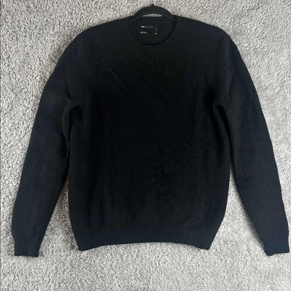 ASOS Long Sleeve Crew Neck Lambs Wool Black Sweater Women’s Size M